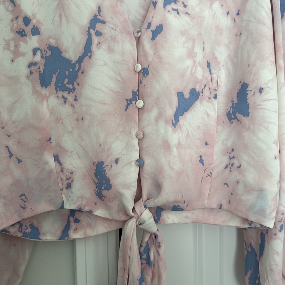 Buddy Love Tie Blouse Size Medium - Picture 4 of 5